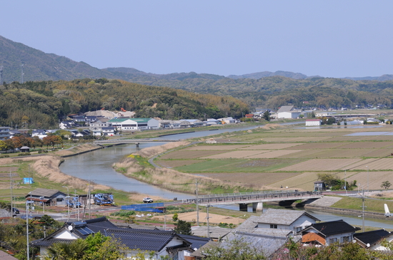 学校から見た平田の風景